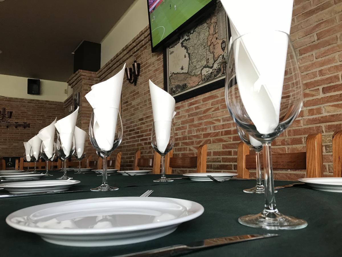 Hostal Ardoi 지주르메이어 외부 사진